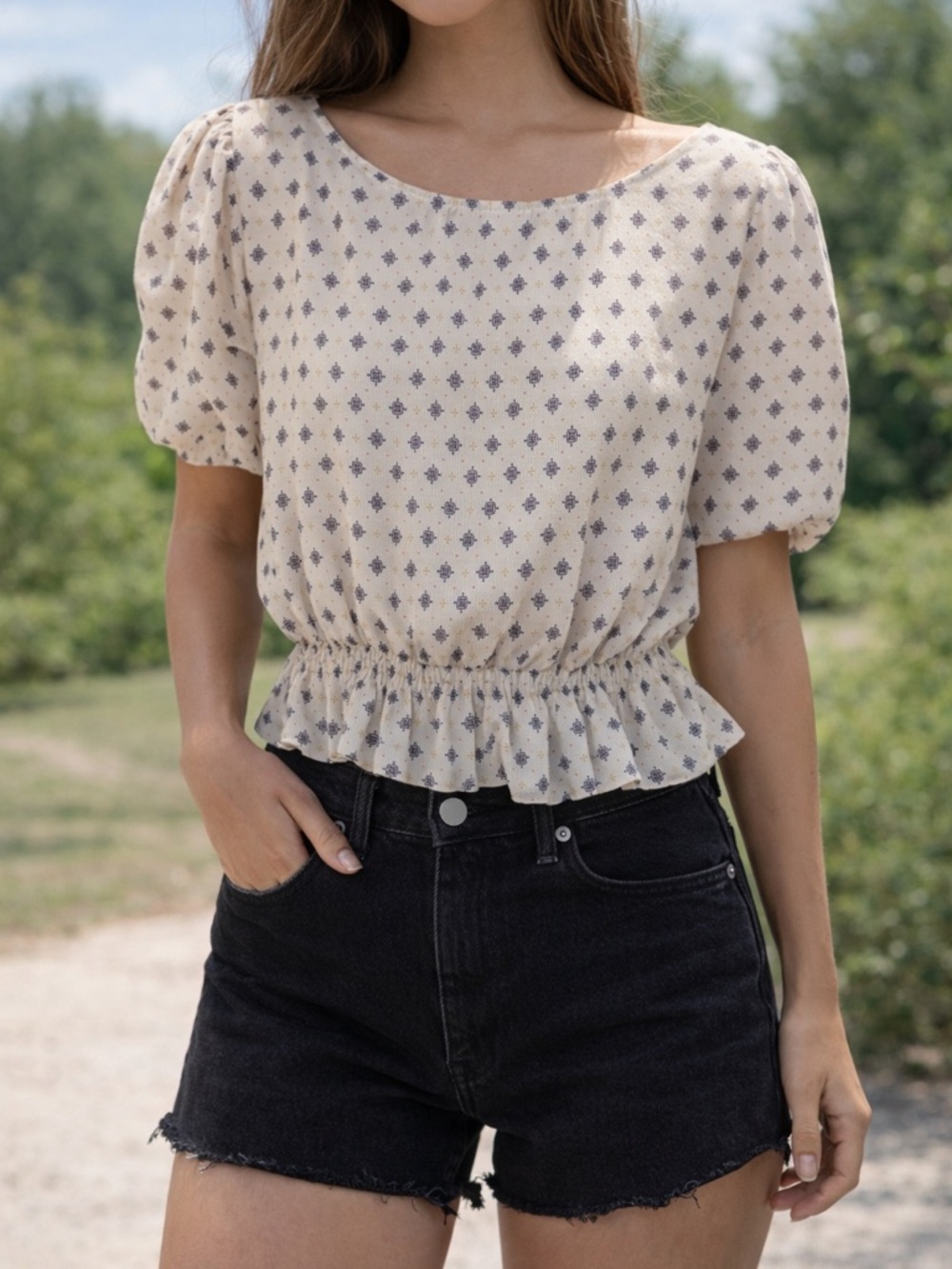 Smocked Waist Puff Sleeve Tunic Top in Cream